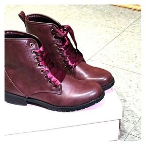 Women boots